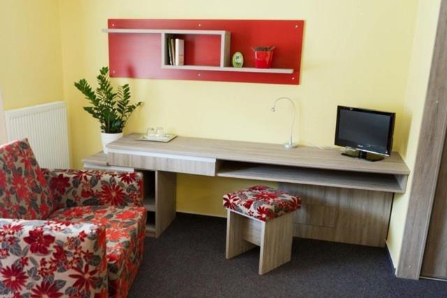 F - Team Hotel Liptovský Hrádok Kamer foto